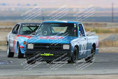 media/Sep-30-2023-24 Hours of Lemons (Sat) [[2c7df1e0b8]]/Track Photos/10am (Star Mazda)/